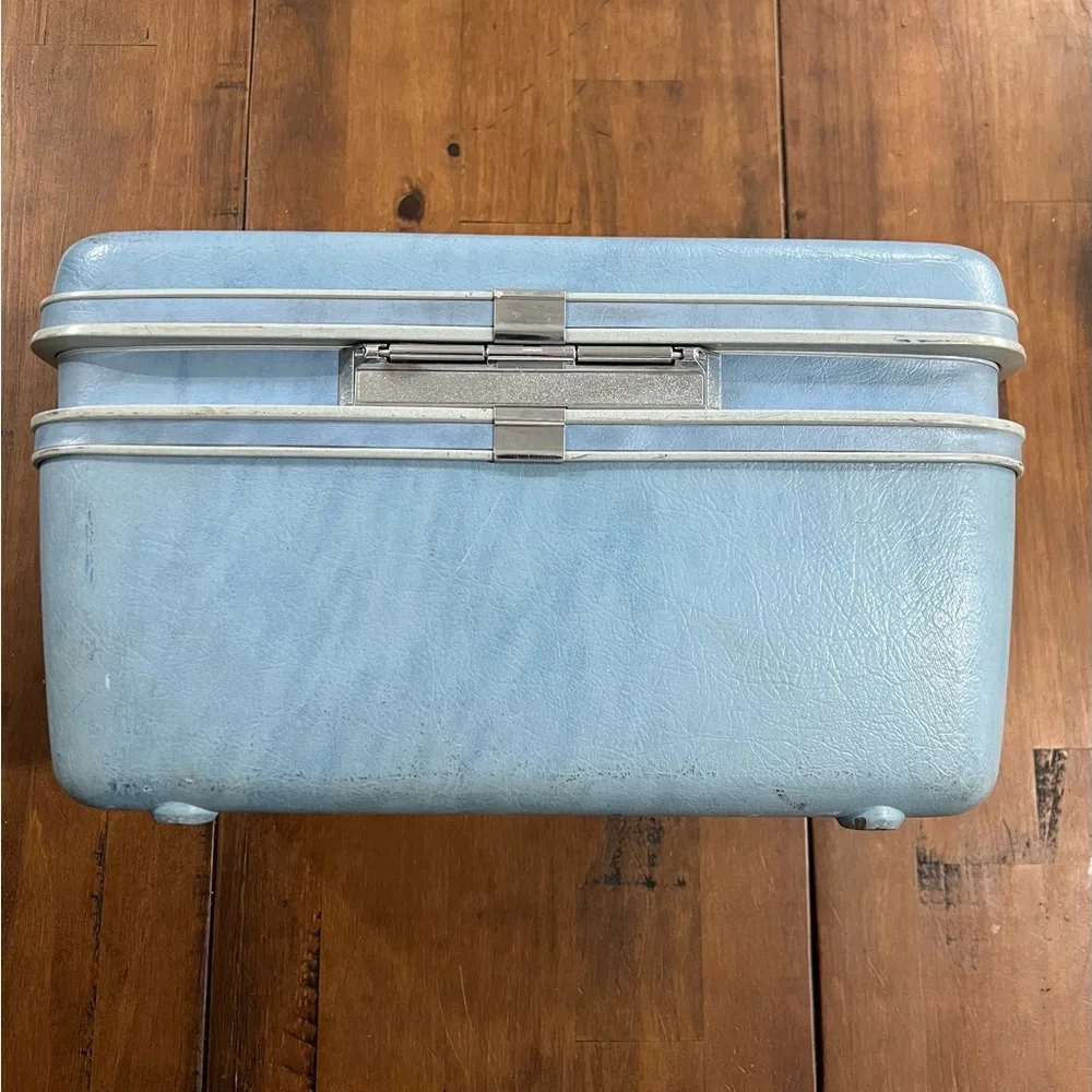 Vintage Samsonite Silhouette Hard Shell Train Makeup Travel Case Blue With Tray